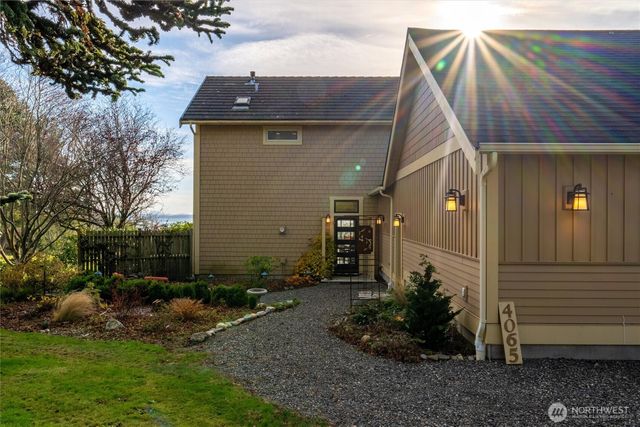 4065 Sunny Hill Lane, Lummi Island, WA 98262