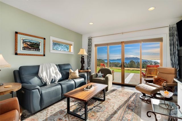 4065 Sunny Hill Lane, Lummi Island, WA 98262