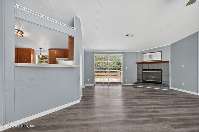 9899 BARBER Loop, Macclenny, FL 32063