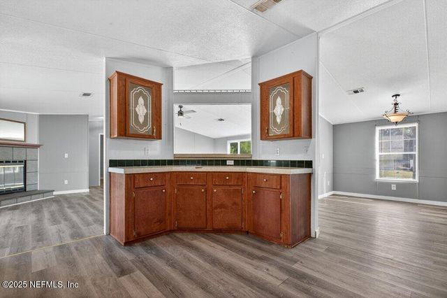 9899 BARBER Loop, Macclenny, FL 32063