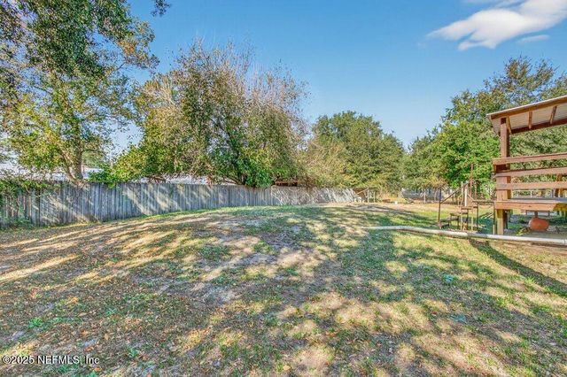 9899 BARBER Loop, Macclenny, FL 32063