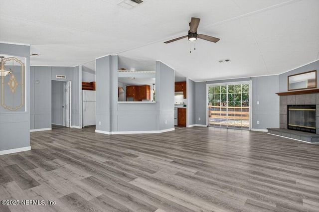 9899 BARBER Loop, Macclenny, FL 32063