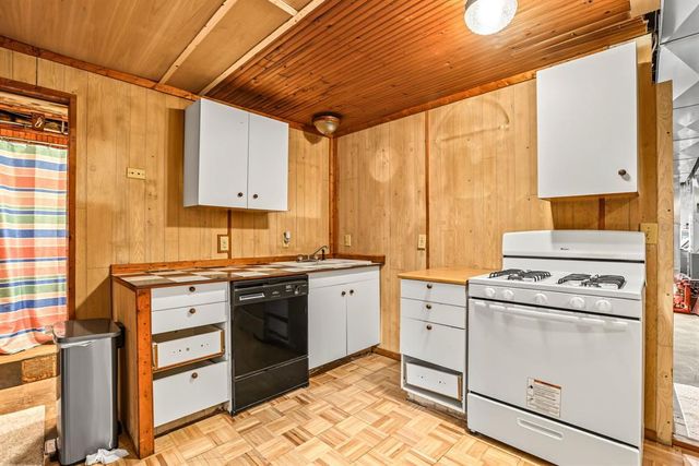 20515 105th Avenue, Cadott, WI 54727