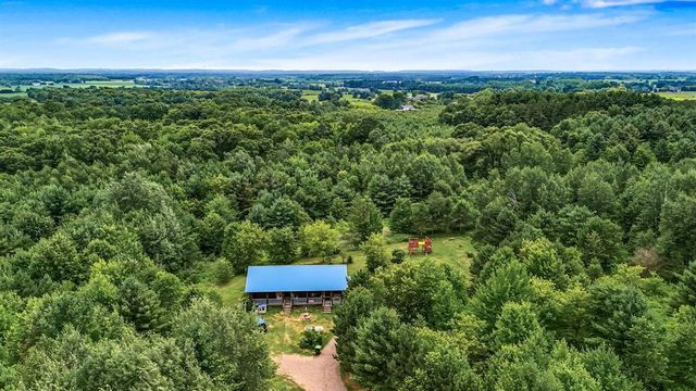 20515 105th Avenue, Cadott, WI 54727