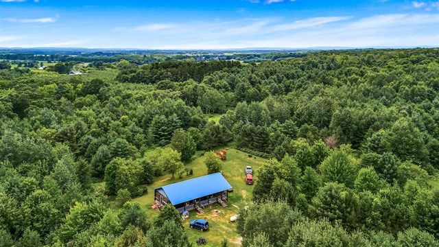20515 105th Avenue, Cadott, WI 54727
