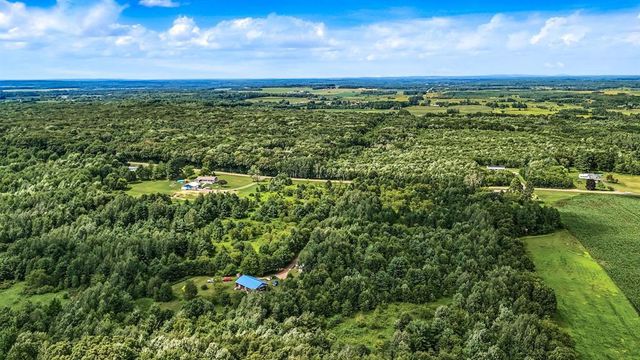 20515 105th Avenue, Cadott, WI 54727