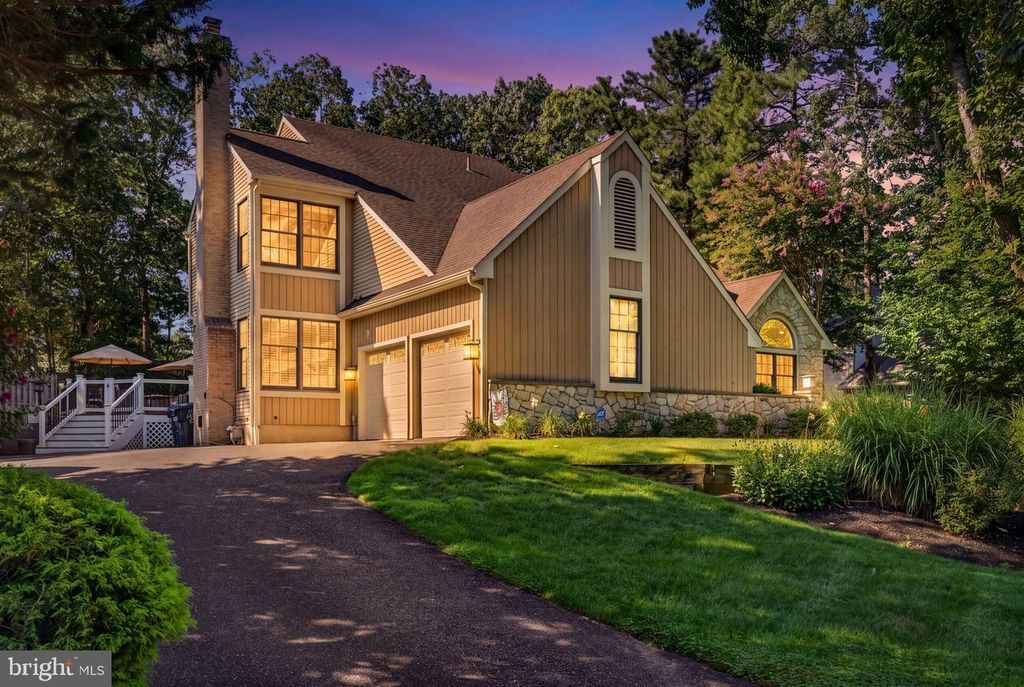 130 FORREST HILLS DR, VOORHEES, NJ 08043 — exterior