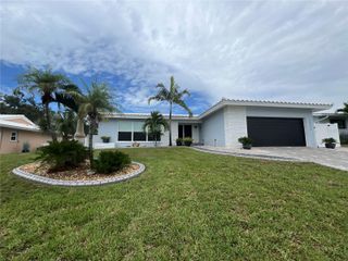 14665 CROWN DRIVE, Largo, FL 33774