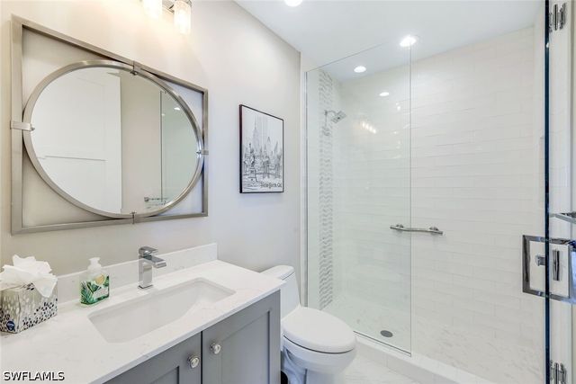 1135 3rd AVE S 319, Naples, FL 34102