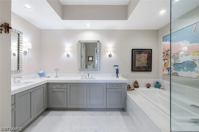 1135 3rd AVE S 319, Naples, FL 34102