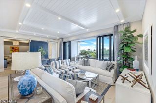 1135 3rd AVE S 319, Naples, FL 34102