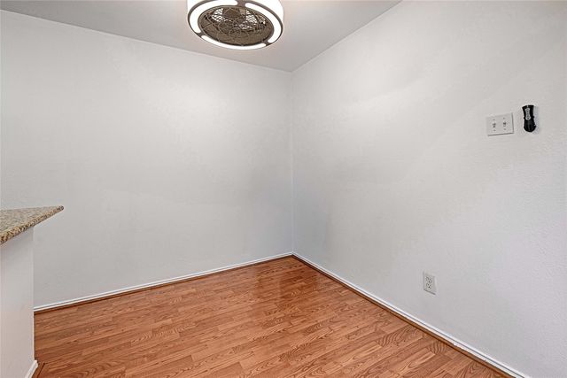 5808 Sandhurst Lane B, Dallas, TX 75206