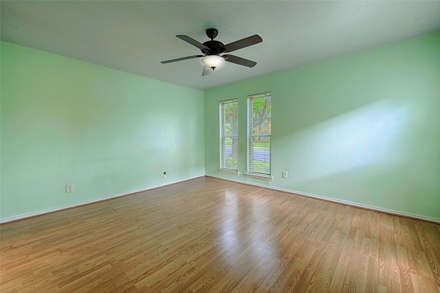 5808 Sandhurst Lane B, Dallas, TX 75206