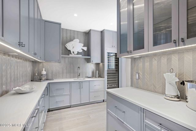 948 Lagoon Lane S, Mantoloking, NJ 08738