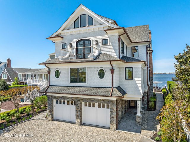 948 Lagoon Lane S, Mantoloking, NJ 08738