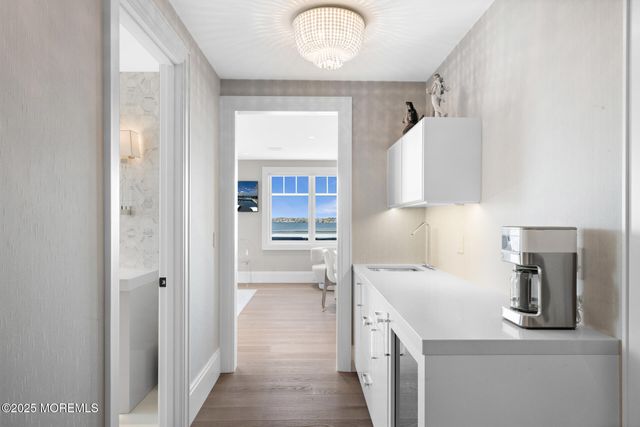 948 Lagoon Lane S, Mantoloking, NJ 08738