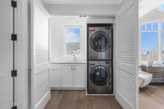 948 Lagoon Lane S, Mantoloking, NJ 08738