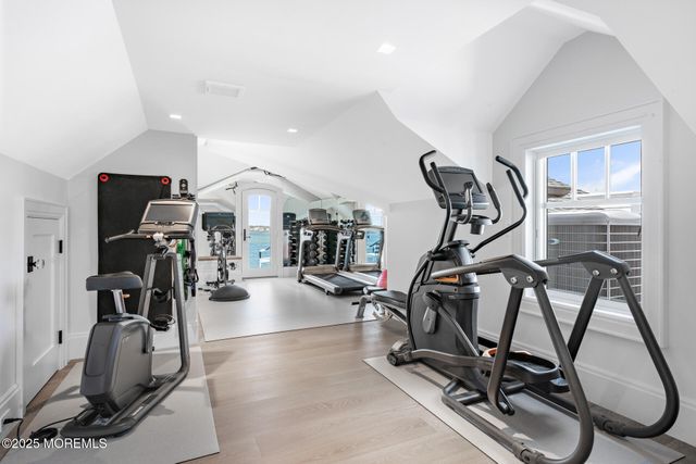 948 Lagoon Lane S, Mantoloking, NJ 08738