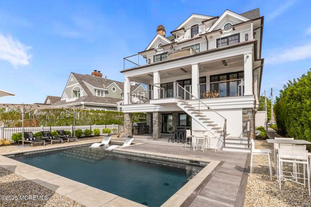 948 Lagoon Lane S, Mantoloking, NJ 08738