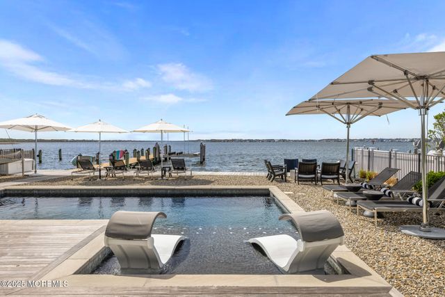 948 Lagoon Lane S, Mantoloking, NJ 08738