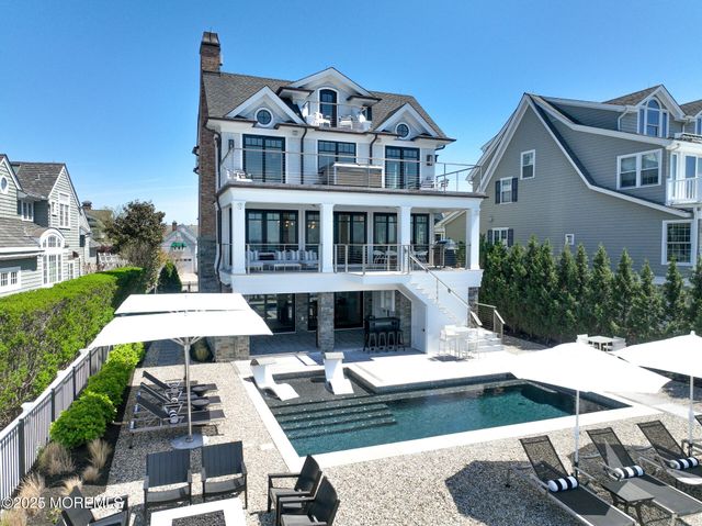 948 Lagoon Lane S, Mantoloking, NJ 08738