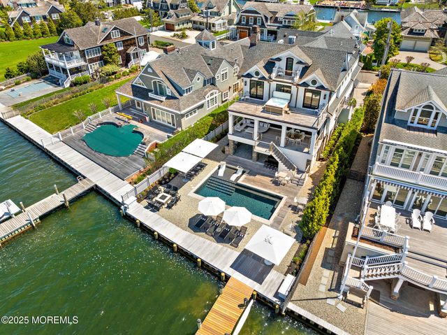 948 Lagoon Lane S, Mantoloking, NJ 08738