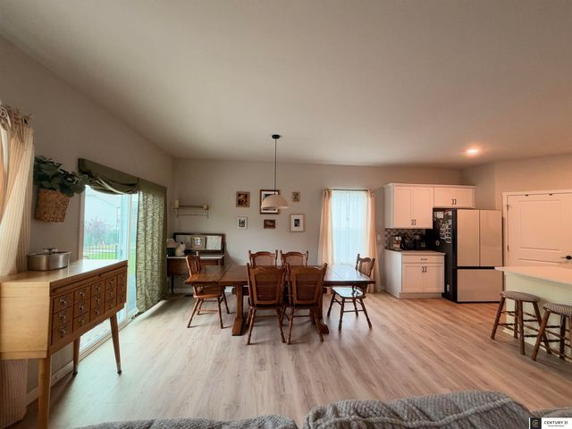 11005 S 176th Street, Omaha, NE 68136