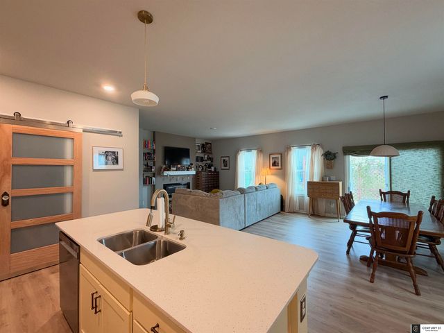11005 S 176th Street, Omaha, NE 68136