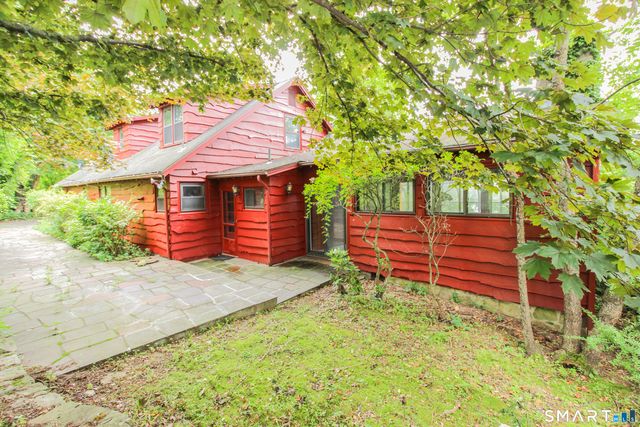277 and 279 Candlewood Lake Road, Brookfield, CT 06804