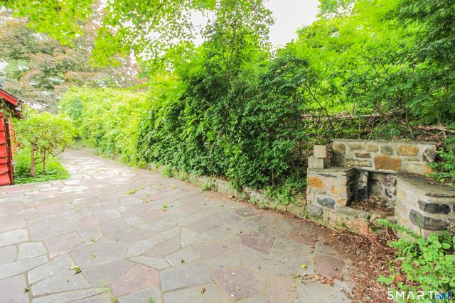 277 and 279 Candlewood Lake Road, Brookfield, CT 06804