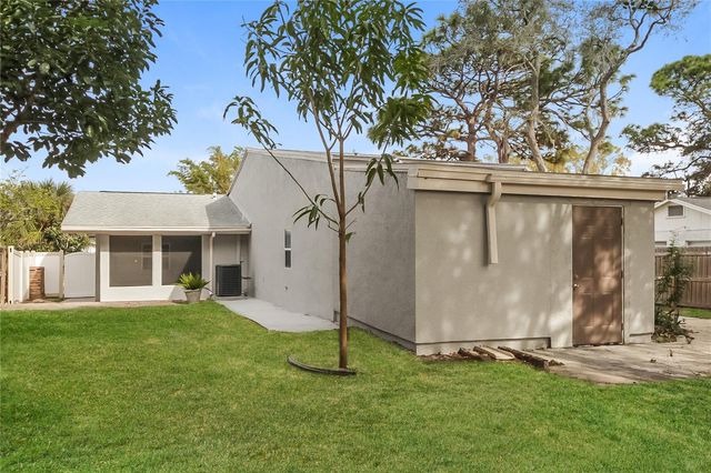 604 PRAIRIE LAKE DRIVE, Fern Park, FL 32730