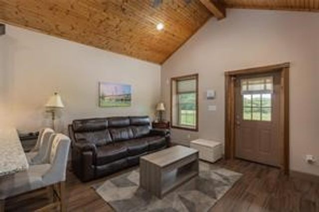 210 Spring Branch Trail N, Springtown, TX 76082
