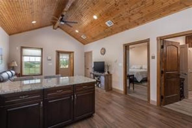 210 Spring Branch Trail N, Springtown, TX 76082