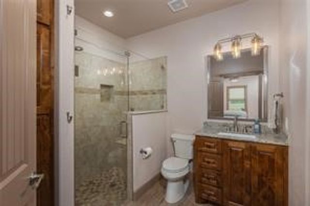 210 Spring Branch Trail N, Springtown, TX 76082