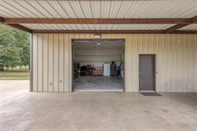 210 Spring Branch Trail N, Springtown, TX 76082