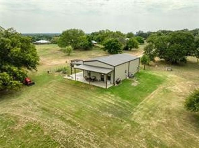 210 Spring Branch Trail N, Springtown, TX 76082