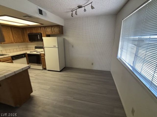 4181 Gannet Circle 241, Las Vegas, NV 89103