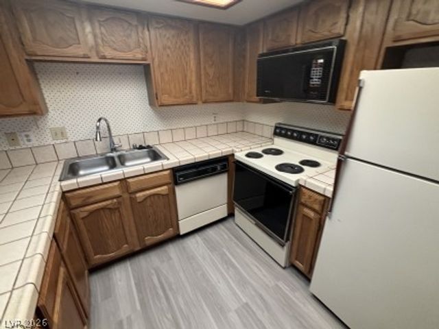 4181 Gannet Circle 241, Las Vegas, NV 89103