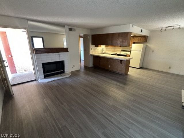 4181 Gannet Circle 241, Las Vegas, NV 89103