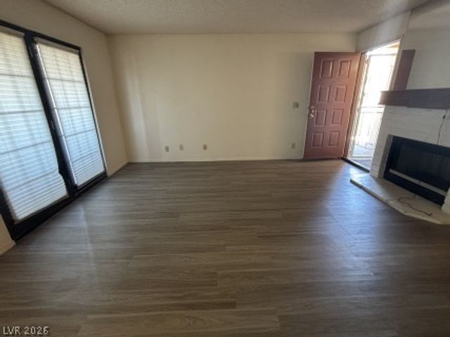 4181 Gannet Circle 241, Las Vegas, NV 89103