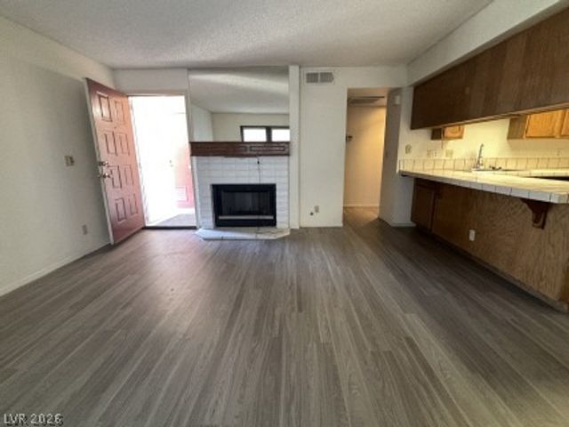 4181 Gannet Circle 241, Las Vegas, NV 89103