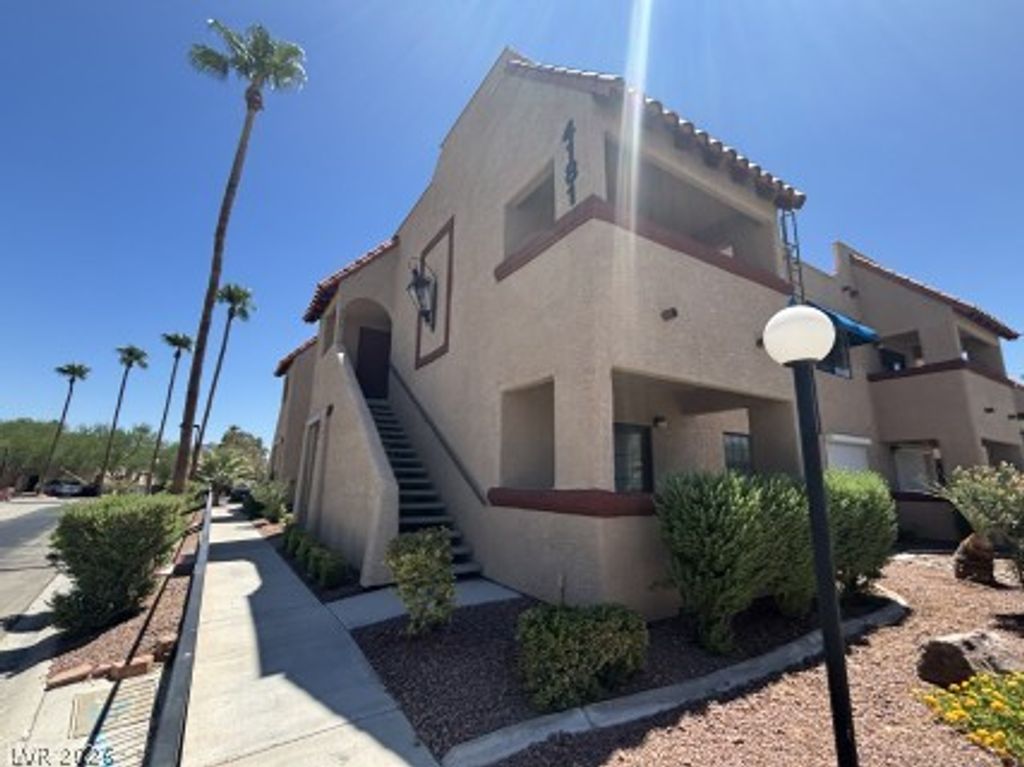 4181 Gannet Circle 241, Las Vegas, NV 89103