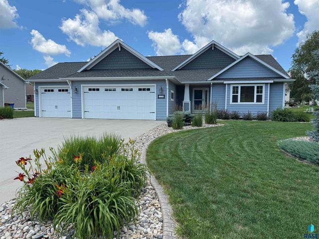 1130 Indian Hills Rd Road, Brookings, SD 57006