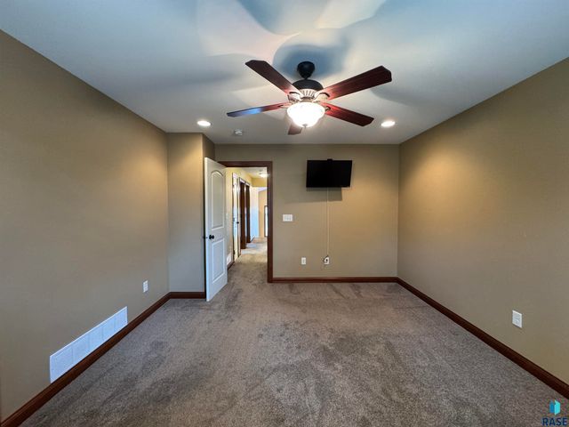 1130 Indian Hills Rd Road, Brookings, SD 57006