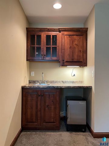 1130 Indian Hills Rd Road, Brookings, SD 57006