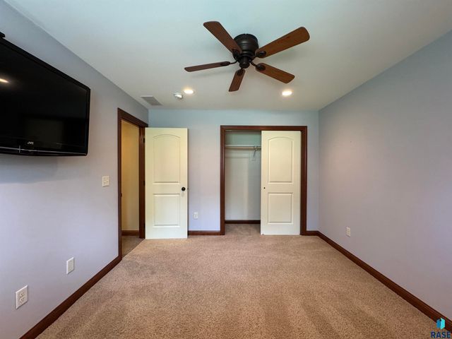 1130 Indian Hills Rd Road, Brookings, SD 57006
