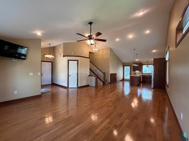1130 Indian Hills Rd Road, Brookings, SD 57006