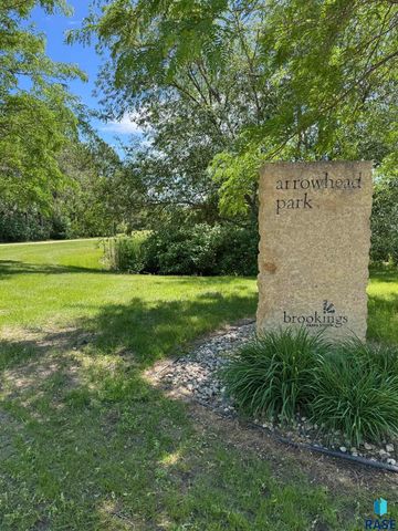 1130 Indian Hills Rd Road, Brookings, SD 57006