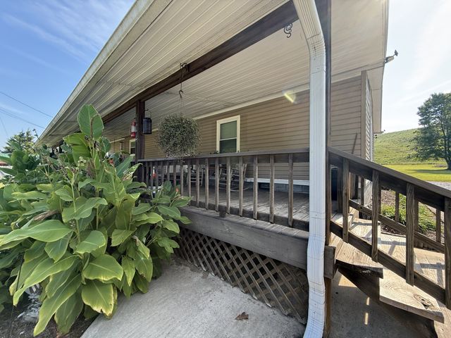 524 Old Rhea Springs Rd, Spring City, TN 37381