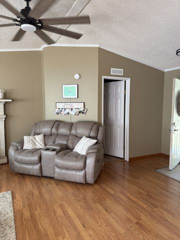 524 Old Rhea Springs Rd, Spring City, TN 37381